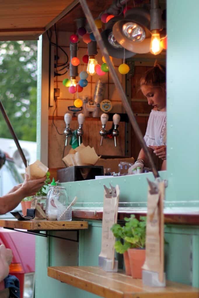 Beacon Lake ST. John's county summer events food truck